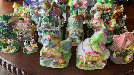 Big Vintage Bunny Figurines