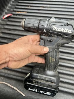 Taladro Makita