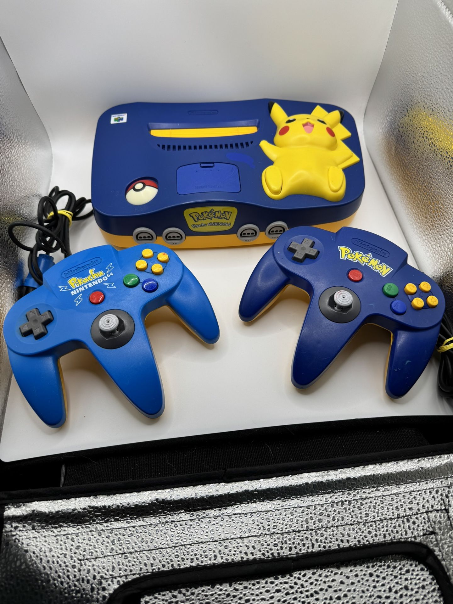 Nintendo 64 Pikachu Edition Console W/extra Pokemon Controller
