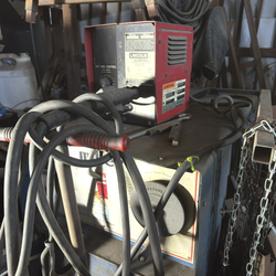 Miller model CP250TS/Lincon electric LN7 welder