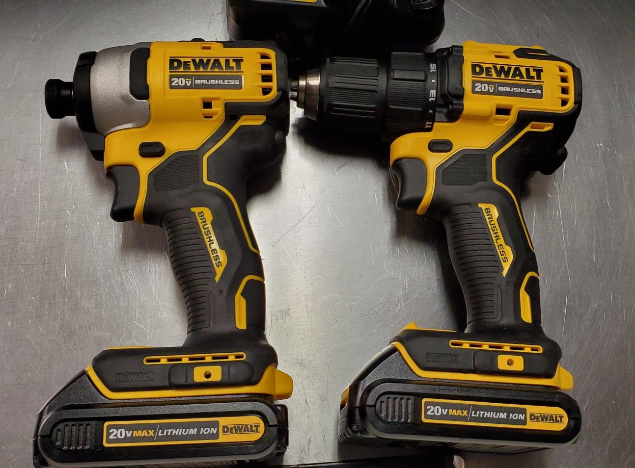 Dewalt ....they are new never used