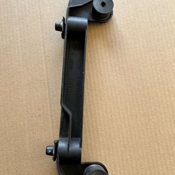 E30 Radiator Braket Oem BMW