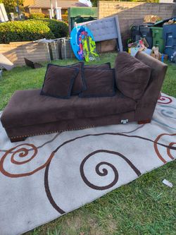 Lounge chair