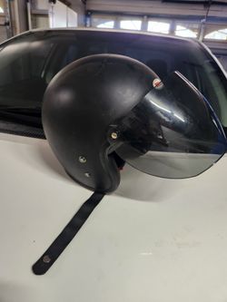 XL helmet