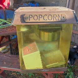 Popcorn maker