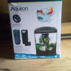 Aqueon Mini Cube 1.6 Desktop Aquarium Complete New