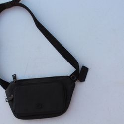Coach CM334 Black Leather Belt Bag Fanny Pack Crossbody Double Zip