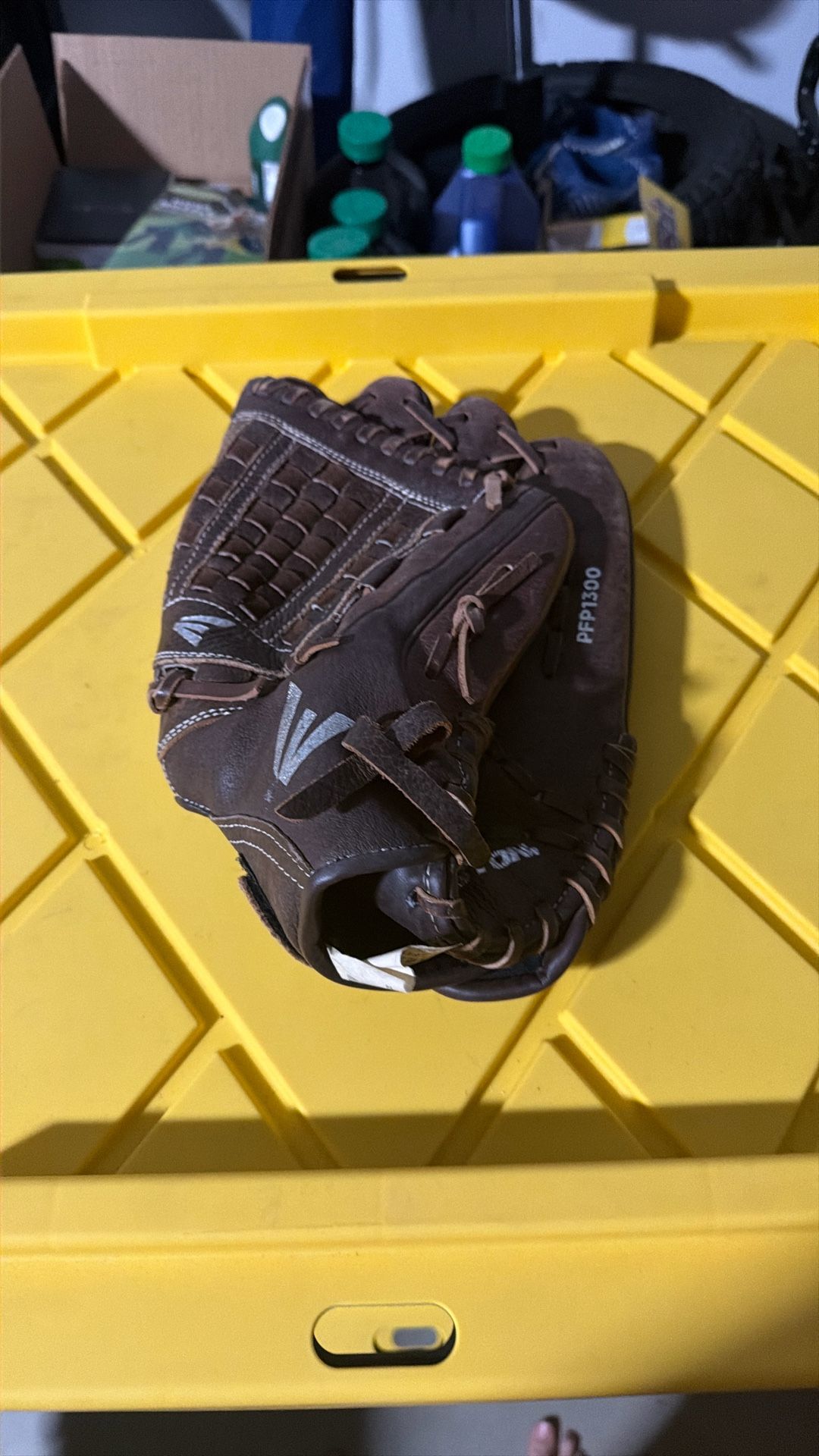 Outfield Softball Glove