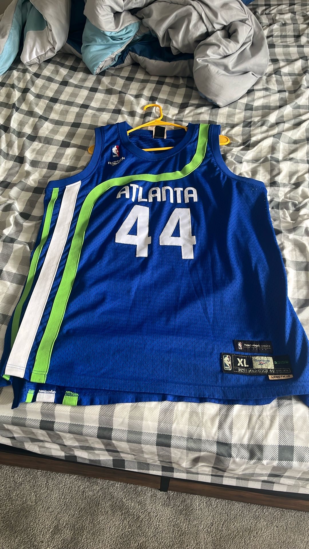 Pistol, Pete Throwback Atlanta jersey. MAKE ME A OFFER 