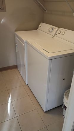 Washer and dryer 250