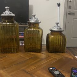 Kitchen Jars 