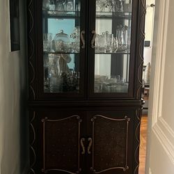 Solid Wood China Cabinet 