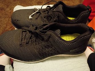Men's Reebok shoes black