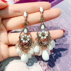 Fashion Antique Traditional Opal Huggie Indian Earrings. 