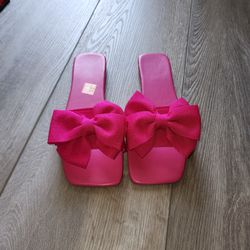 Pink Sandals Bow Style