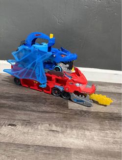 hot wheels dual dragon transporter
