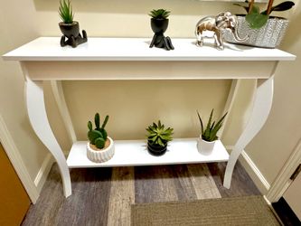 Console table