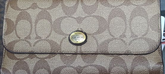 Coach  Wallet