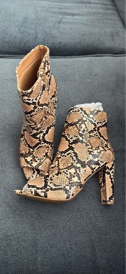 Peep toe booties