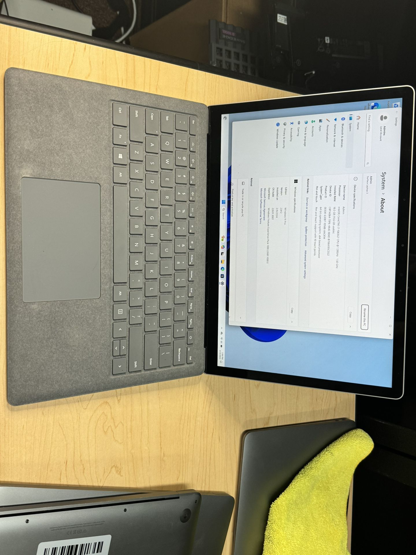 Microsoft Surface Laptop 3 – 13.5" Touch-Screen / Intel Core i7 Platinum with Alcantara