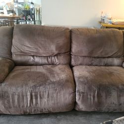 Free Reclining Couch