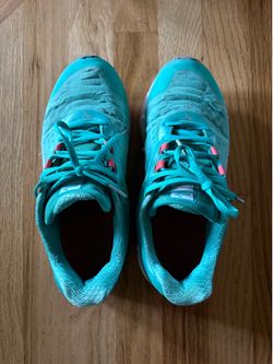Womens sneakers