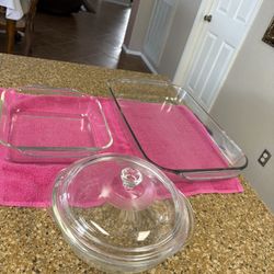 Pyrex Oven Were Set 3