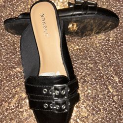 Flats New In A Box Sizes 5-10. Pick Yo In Altamesa And 35 South Ft Worth 