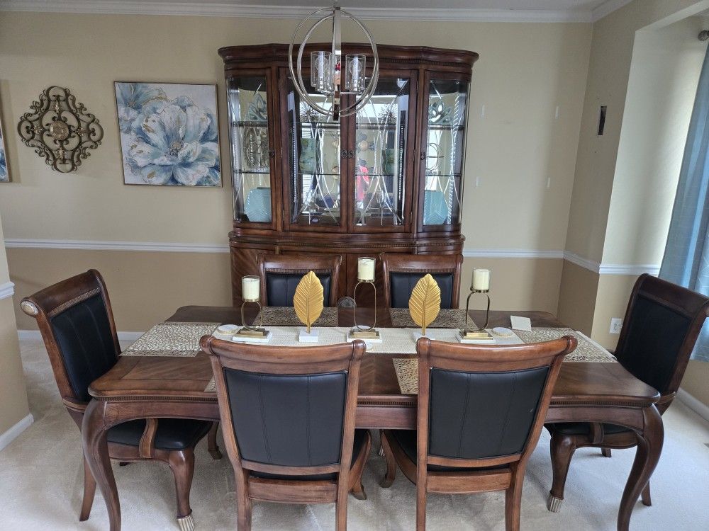 Real Wood Dining Set With China Cabinet Buffet