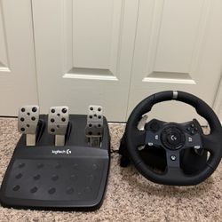 Logitech G920 Sim Racing Wheel