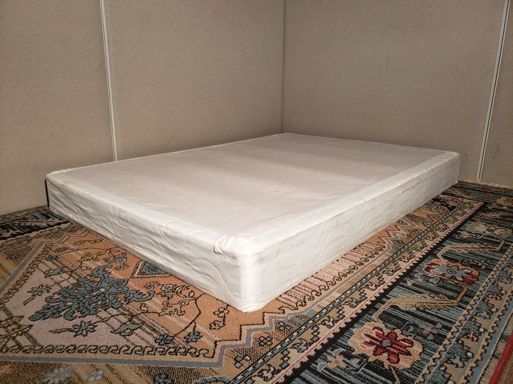 Full boxspring - DELIVERY available