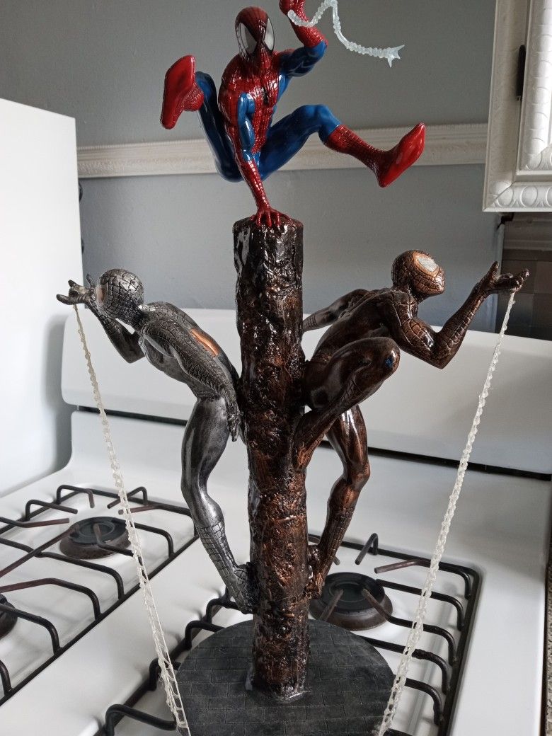 Spiderman Resin Statue One Of A Kind Piece 21 Inches Tall $200 Firm