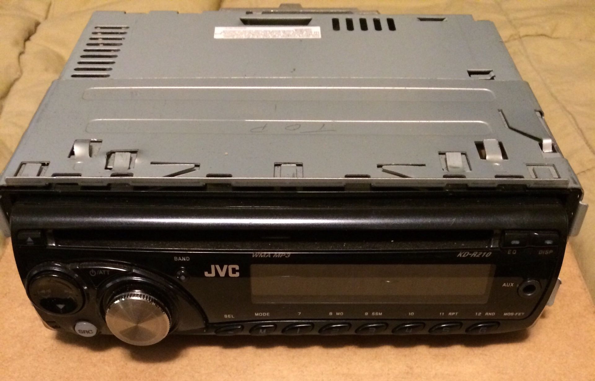 JVC kdr210 Detachable Face Car Stereo WMA/MP3 CDs + Radio + AUX for