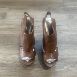 Madden Girl Women’s Platform Wedges, Size 10, Brown, Worn Once, 5.5” Heel , 1.5” Platform 