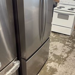 Whirlpool Refrigerator 