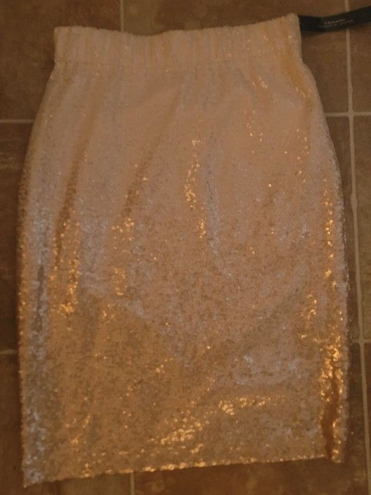 Tahari Sequin Pencil Skirt, XS