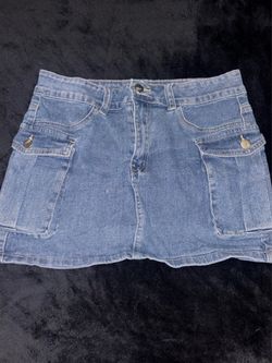 cargo skirt size M in women’s