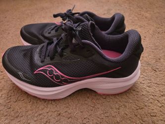 Like New Size 7 women