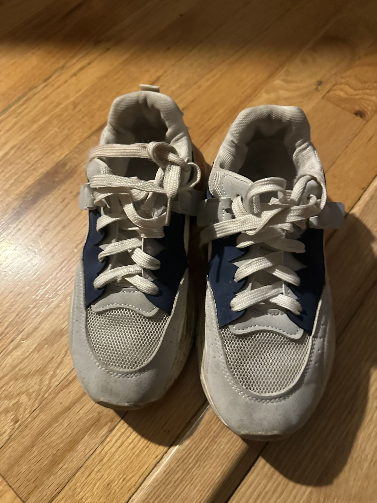 Men Shoes