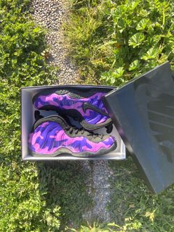 Nike Air Foamposite Pro Black/Court Purple Release