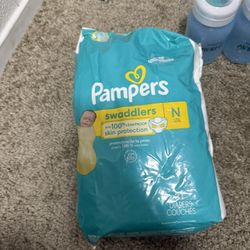 31 Count Pampers Size Newborn 