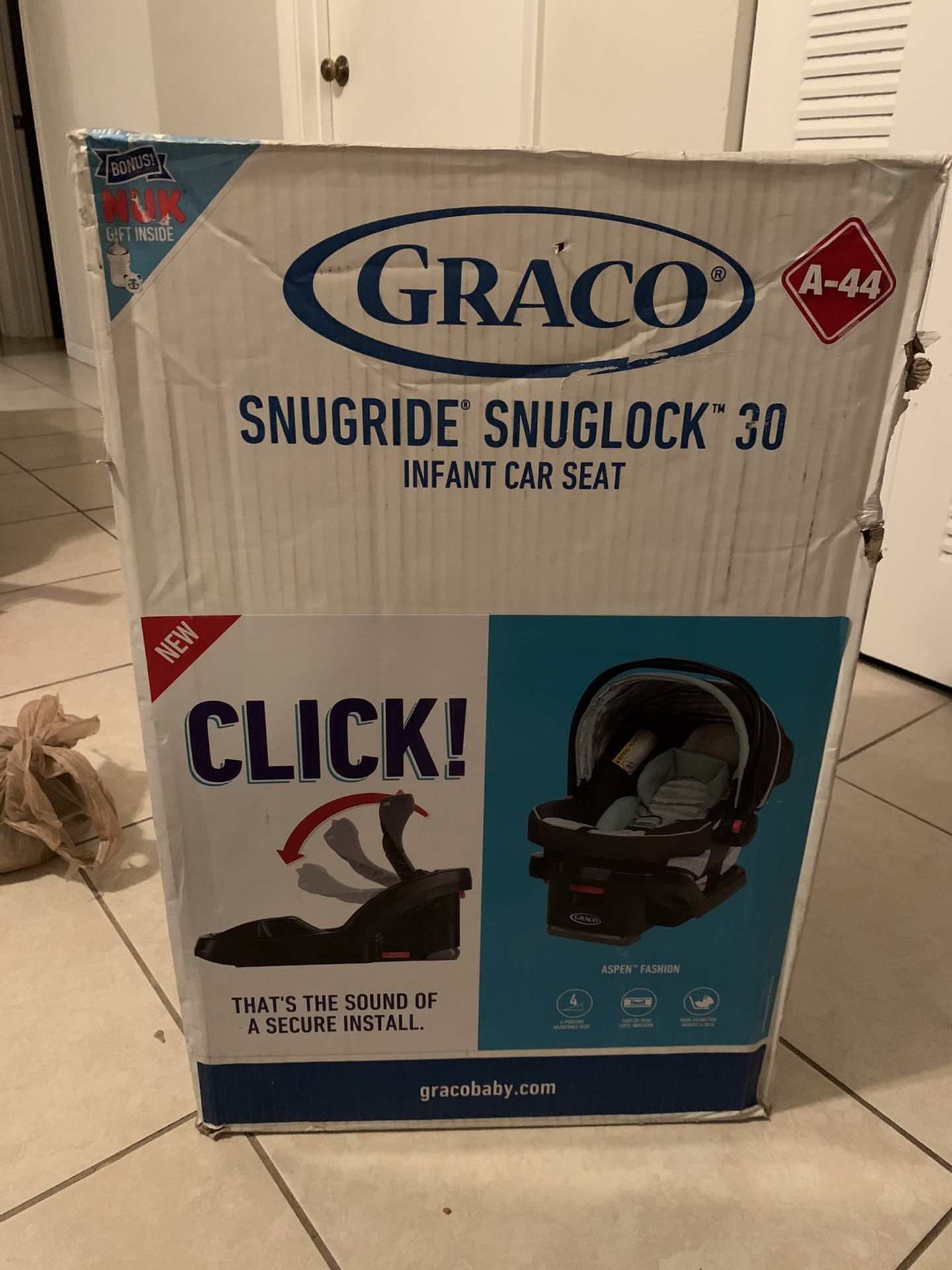 Graco infant car seat -New