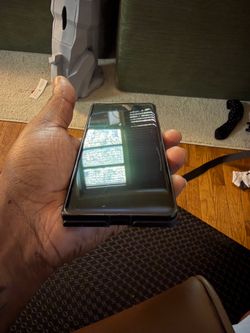 Used Motorola Fold $500