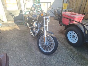 2008 Harley-Davidson 883