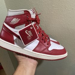 Air Jordan 1 OG High Newstalgia Chenille Varsity Red Size10.5 men’s 
