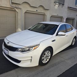 2017 Kia Optima 4cly CAMARA AC Like New!!