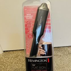 Remington 1.5" Ceramic Flat Iron 400°F 60 Sec Heat Up Swivel Cord LED Indicator