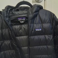 Patagonia Men's Jacket Siz Medium