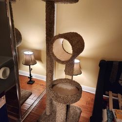 Cat Tower 3 Tier Cat Tree Condo 5ft 8" / Condominio Cat Tower de 3 niveles con árbol para gatos