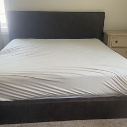 King Size Bed Frame And Dresser 